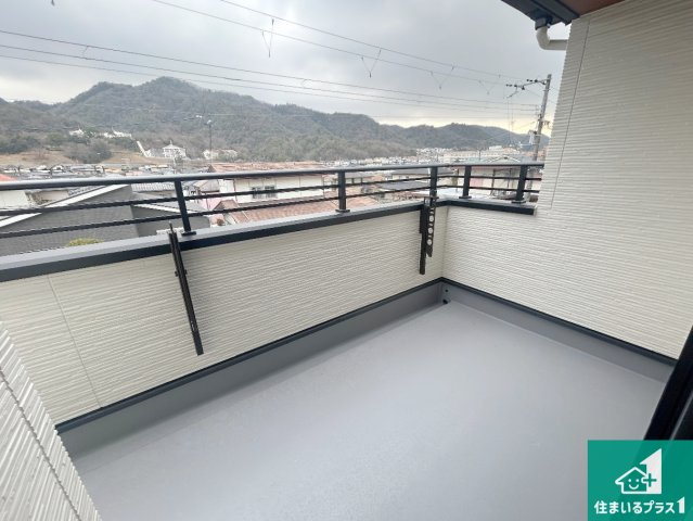 神戸市北区有野台　新築一戸建てのバルコニー|日当たりのよいバルコニー！お部屋が開放的に！