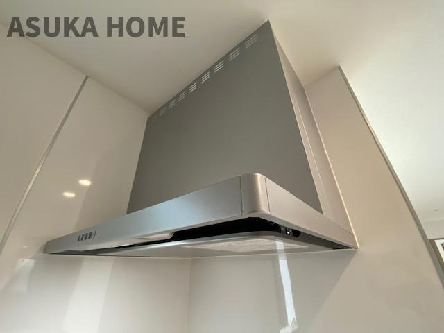 旭区今宿１丁目戸建てのキッチン|お手入れも楽々できるシンプルな構造になっているので、お掃除時の時も安心ですね。