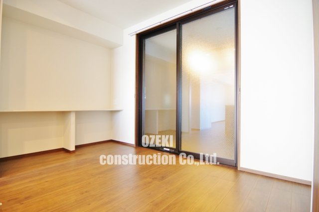 PJツリーネストの洋室