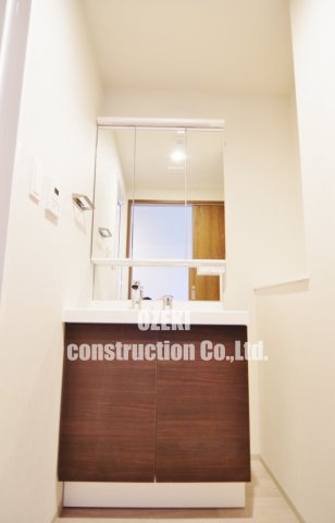 PJツリーネストの独立洗面台