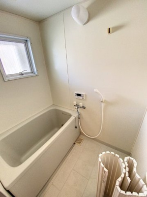 【浴室】 | 市ヶ尾内野ビル | ※同建物ほかのお部屋の写真です。