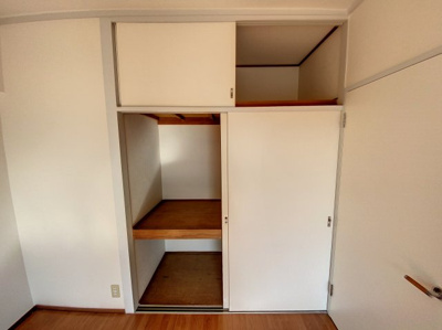 【収納】 | 市ヶ尾内野ビル | ※同建物ほかのお部屋の写真です。