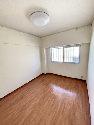 【洋室】 | 市ヶ尾内野ビル | ※同建物ほかのお部屋の写真です。