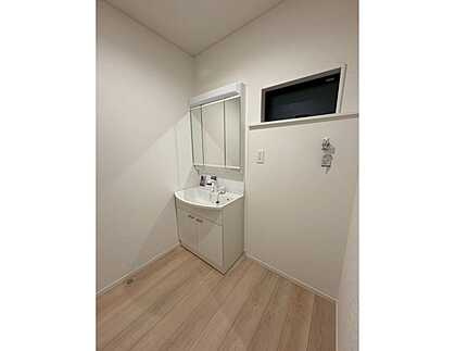 広島市南区向洋新町3丁目　新築一戸建て(全2棟)の独立洗面台