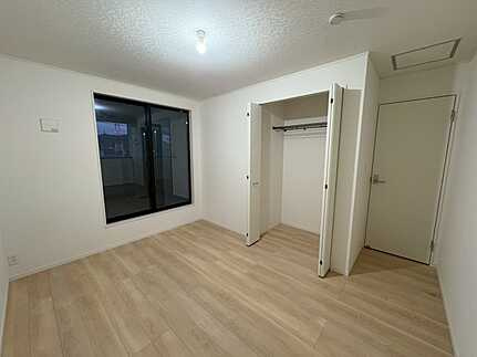 広島市南区向洋新町3丁目　新築一戸建て(全2棟)の洋室