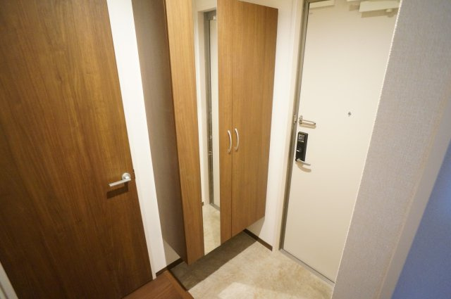 ＫＯＪＩＫＡ（こじか）の玄関