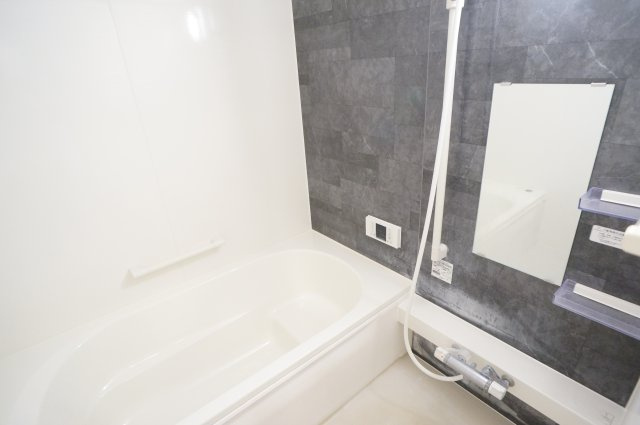 ＫＯＪＩＫＡ（こじか）の浴室