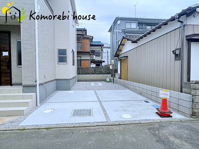 北本市石戸　新築一戸建て　リーブルガーデン　01の駐車場|駐車場があるので、車を買う予定の方も安心です