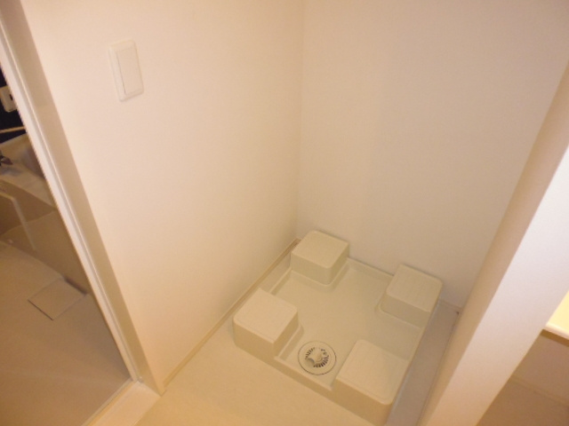 メゾン・ド・シュクルのその他|洗濯機置き場