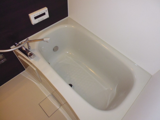 メゾン・ド・シュクルの浴室|追い焚きバス