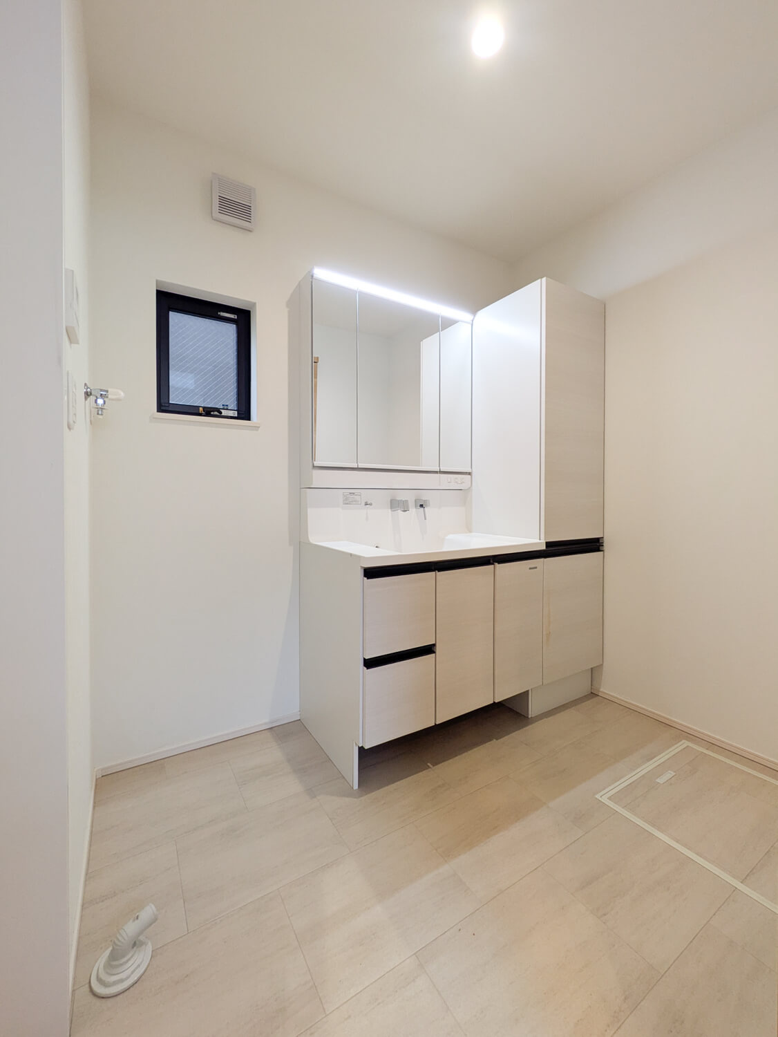 武庫之荘4丁目・一戸建の脱衣所|洗面・脱衣所・洗濯機置場