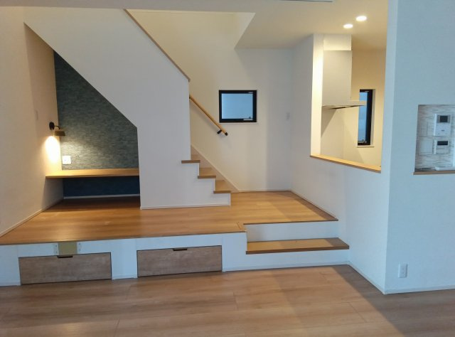 武庫之荘4丁目・一戸建の玄関