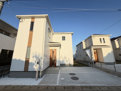 【外観】 | 読谷村喜名Ⅱ（全11棟）B号棟 | B号棟　駐車3台完備♪