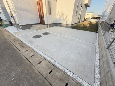 【駐車場】 | 読谷村喜名Ⅱ（全11棟）B号棟 | B号棟　駐車3台完備♪