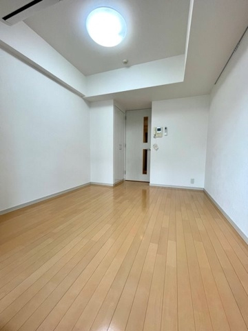 新品家具付きマンション新宿10(KaGood東京)の居間・リビング