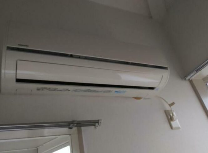ファサードクロスのその他|エアコン（同一仕様写真）