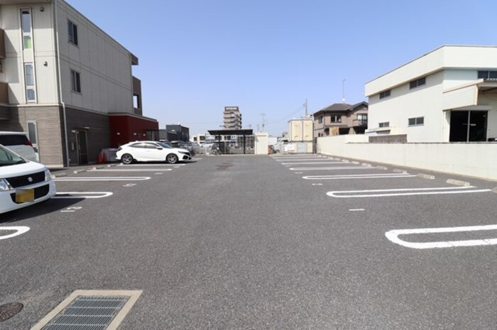 ウィステリアの駐車場|駐車場