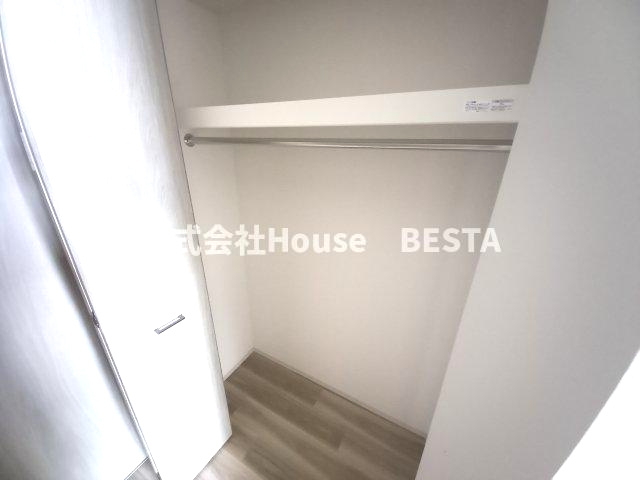 レジュールアッシュ神戸湊川公園の収納