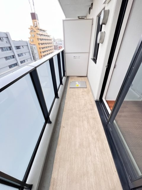 クレヴィアリグゼ雪が谷大塚のバルコニー