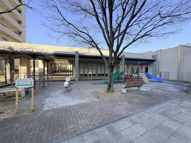 【その他共用部分】 | グランジオ武蔵野　(保谷店) | 敷地内に公園があり、お子様との外遊びにも便利です。