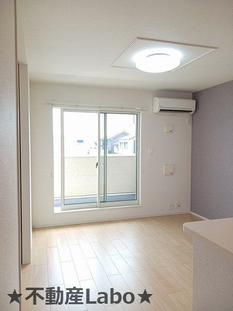 パークアクシスオストB　