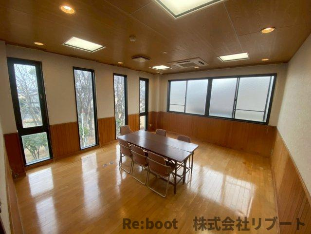 日暮５丁目事務所の内装