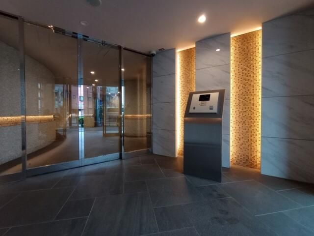 クレイシア板橋本町のエントランス