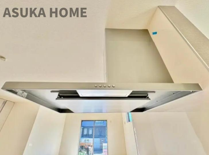 緑区白山2丁目のキッチン|大型キッチン換気扇です