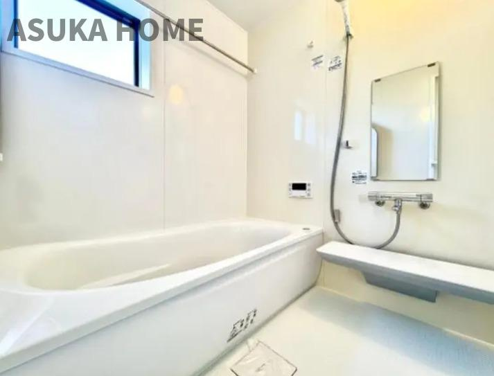 緑区白山2丁目の浴室|疲れを癒すお風呂は足を延ばして入れますね