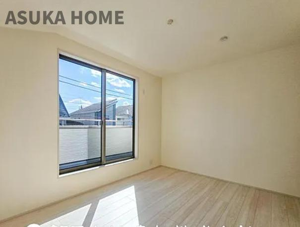 緑区白山2丁目の洋室|書斎にも使える洋室新築戸建４ＬＤＫファミリー向け住宅です。