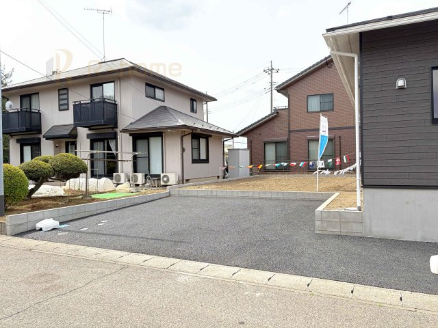 古河市尾崎第1　新築戸建て　1号棟の駐車場|カースペースは2台お停めいただけます♪