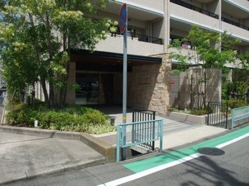 ローレルコート甲子園口のエントランス|エントランス