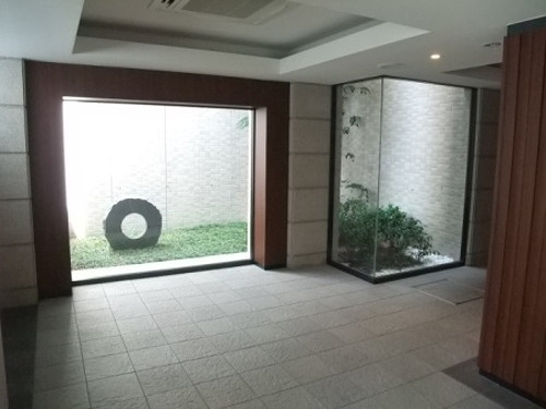 ローレルコート甲子園口のロビー|ロビー