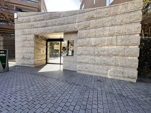 広尾ガーデンフォレストD棟のセキュリティ