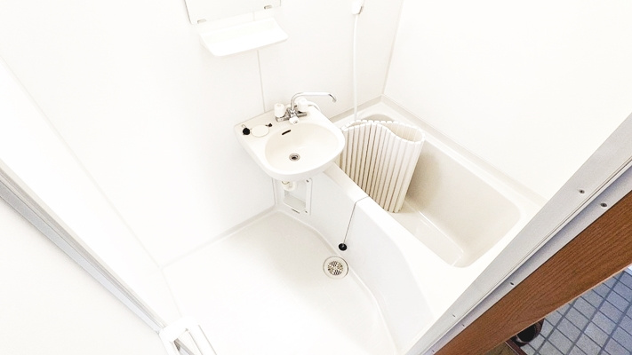 ロッキーハウスの浴室|お風呂で日々の疲れを落としましょう