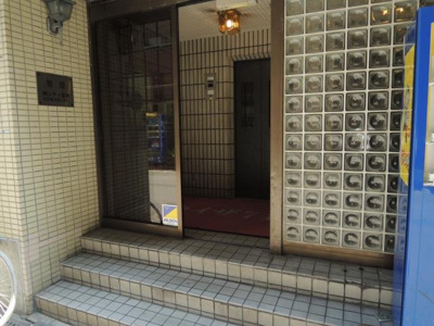 【エントランス】 | カイザ71 | 毎日通るエントランスはこのようになっています