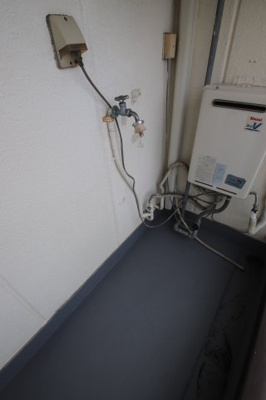 【設備】 | K・Tマンション | 室外洗濯機置場