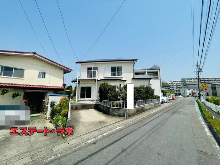 豊田市平山町1丁目の前面道路含む現地写真