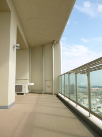 奥行きがあり開放的な“ラナイ”※2019年3月撮影