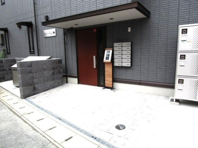 ネルンバのエントランス