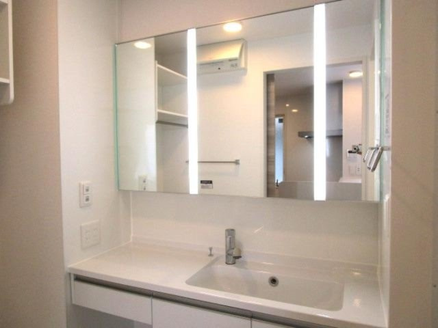 ネルンバの独立洗面台