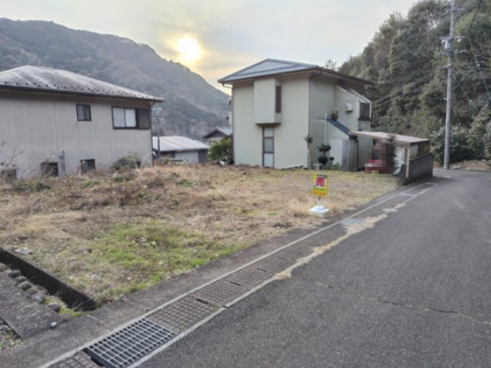 ５７０３９　岐阜市石谷土地の外観
