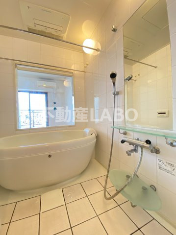 StoRKResidence昭和町の浴室