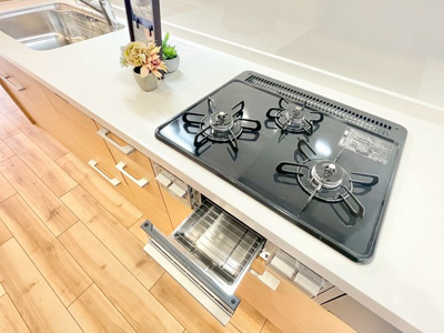 【設備】 | ファミリーコーポ江坂 | エイブルだけの嬉しいサービス、ご用意しております。詳細は、お気軽に当社までお問合せ下さいませ！