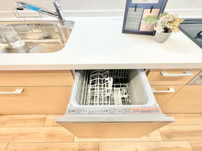 【その他】 | ファミリーコーポ江坂 | エイブル売買事業部では、箕面市・豊中市・吹田市・池田市・茨木市・高槻市の北摂エリア全域で、物件のご紹介を致しております。北摂エリアにて購入物件をお探しの際は、当社までお問合せ下さいませ。