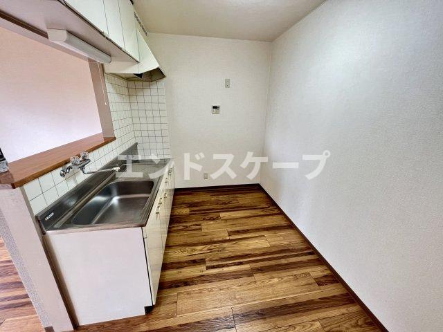 ハツミマンションBのキッチン|高崎、前橋エリアのお部屋探しはエンドスケープまで！お客様の理想お聞かせ下さい♪