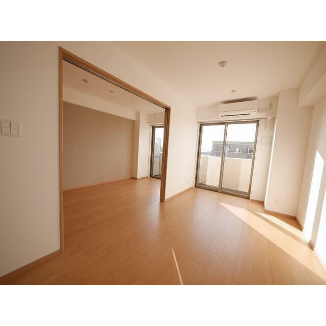 アファンガーデンの居間・リビング