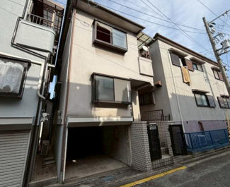 【外観】 | 平成５年１月建築！お好きなリフォームを楽しんでみませんか？車庫付き！４DKの間取り♪ぜひ現地をご覧ください！！