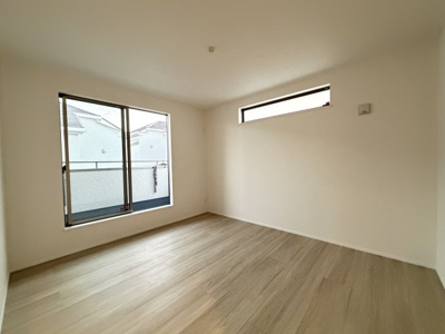 【洋室】 | 読谷村喜名Ⅱ（全11棟）I号棟 | I号棟　洋室7.5帖＋WIC付き♪