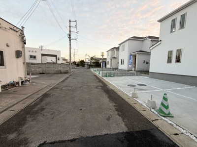 【前面道路含む現地写真】 | 読谷村喜名Ⅱ（全11棟）I号棟 | ※東側公道5m♪